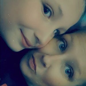 Meet your Posher, Annie